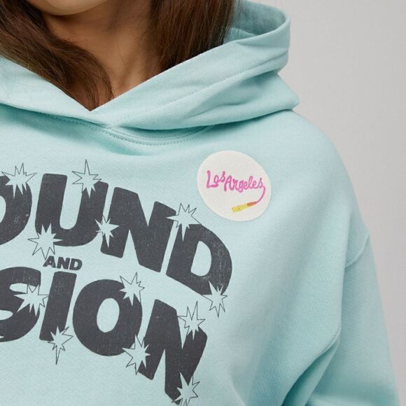 Daydreamer LA Sound And Vision Patch Pocket Graphic Hoodie NWT - Picture 3 of 16